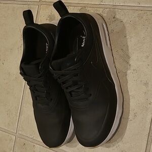 Nike Air Max Thea Sneaker